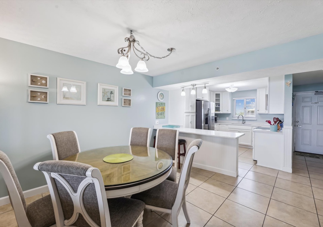 interior-dining area-123041061