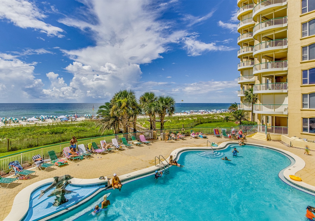 Beach Colony Common Area Pool