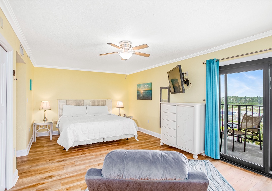Ocean Breeze East 601 Guest Bedroom #1 King Bed