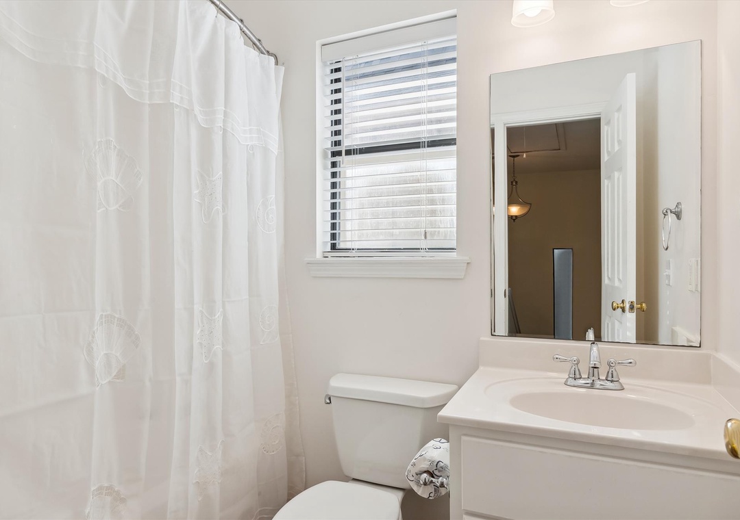 upper level-bath-126171_198