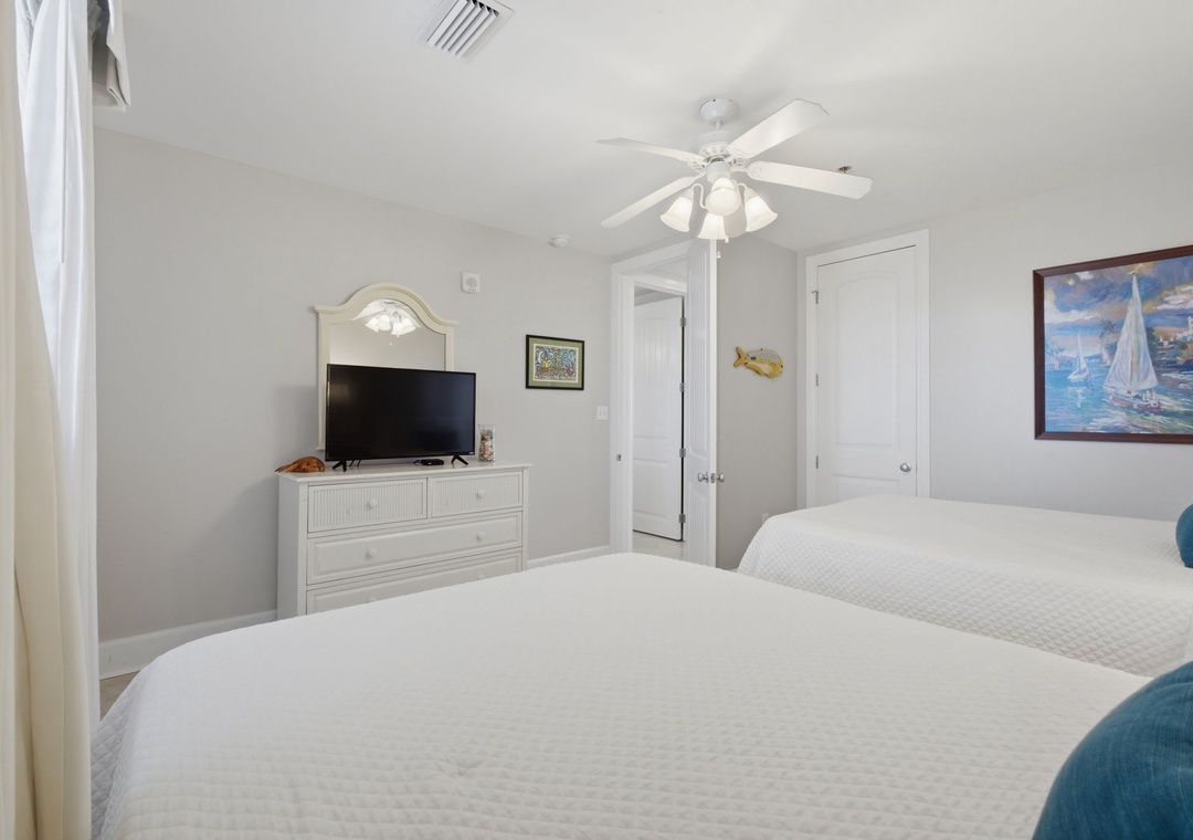 Sailmaker 901- Bedroom 5 & View to YV