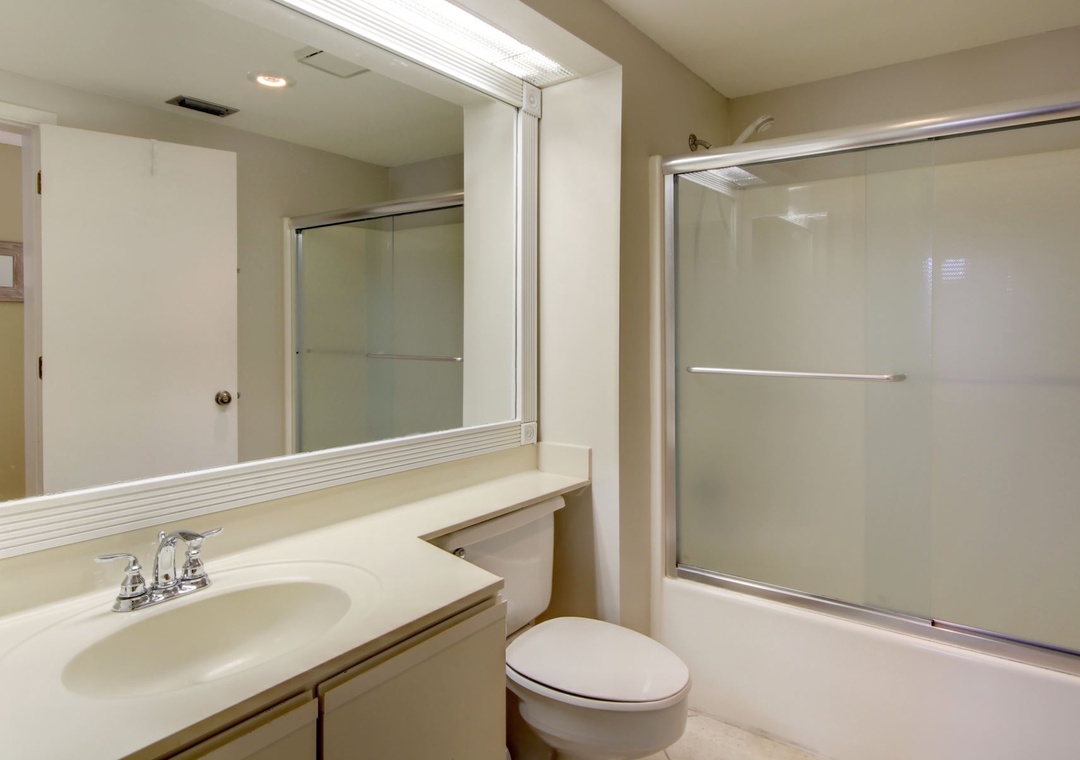 Shipwatch A204 Guest Bedroom #2