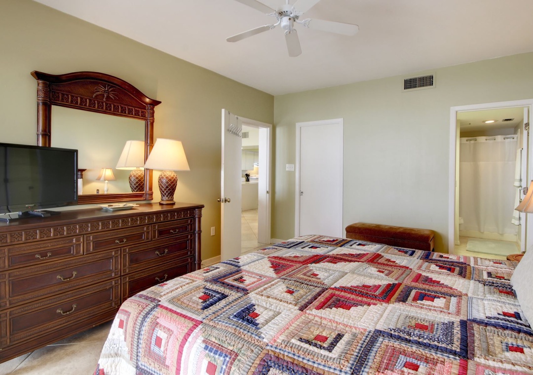 Shipwatch A204 Guest Bedroom #1