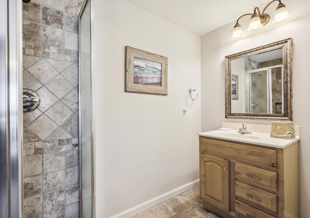 interior-primary bath-125747_154