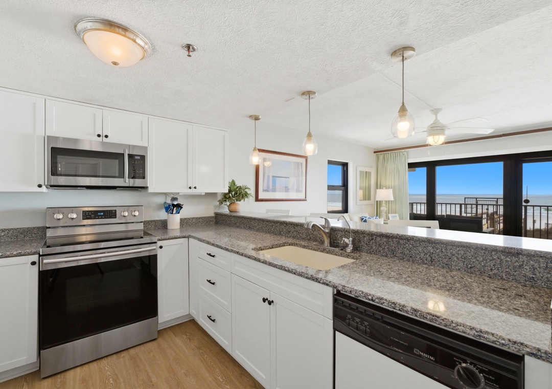 11-web-or-mls-14623-perdido-key-dr-201