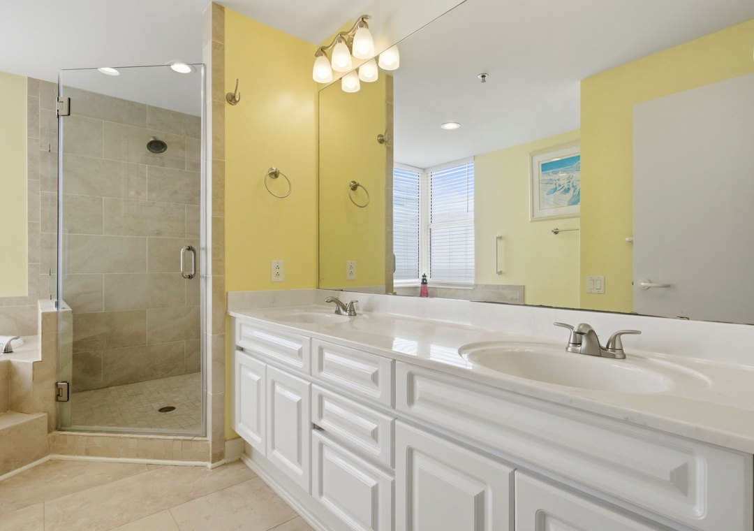 Beach Colony W6B- Bathroom 1 Double Vanity