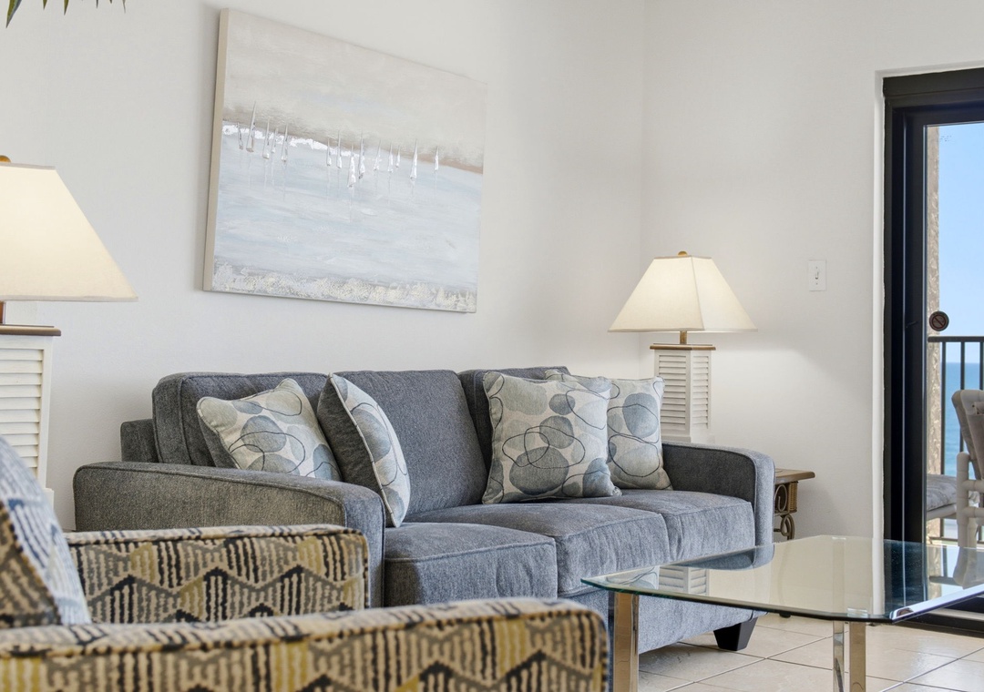 Ocean Breeze E702- Great Space to Unwind & Relax