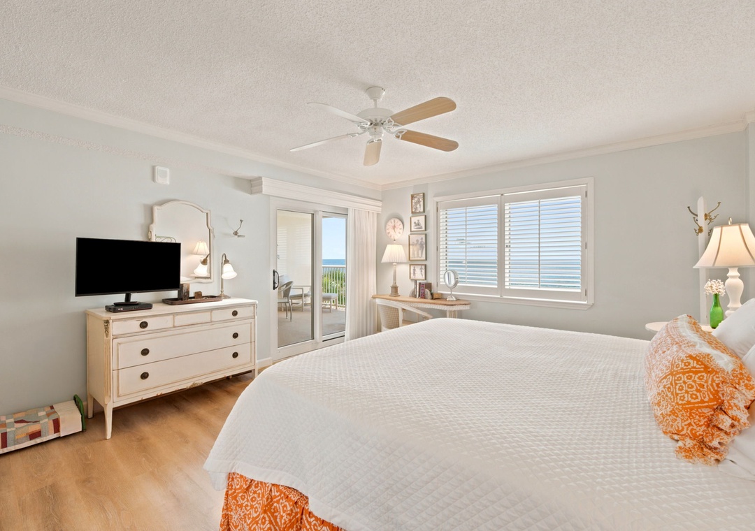 Sandy Key 338- Wake up to stunning ocean views right from your bed, where soft breezes and natural light create your perfect coastal retreat.