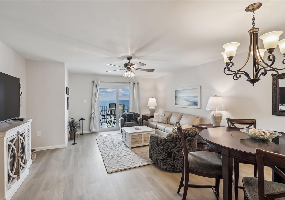 interior-living area-125747_056