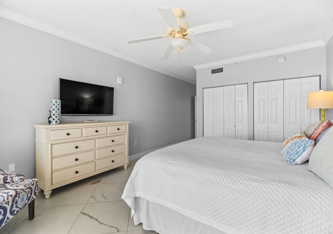 Windemere 1008- Bedroom 2 View of TV