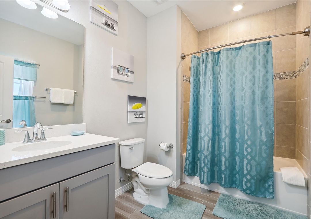 upper level-bath-124867_169