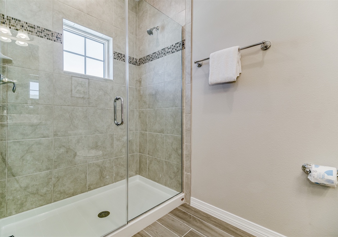 Lost Key Kokomo Guest Bathroom #1 with Glass Shower