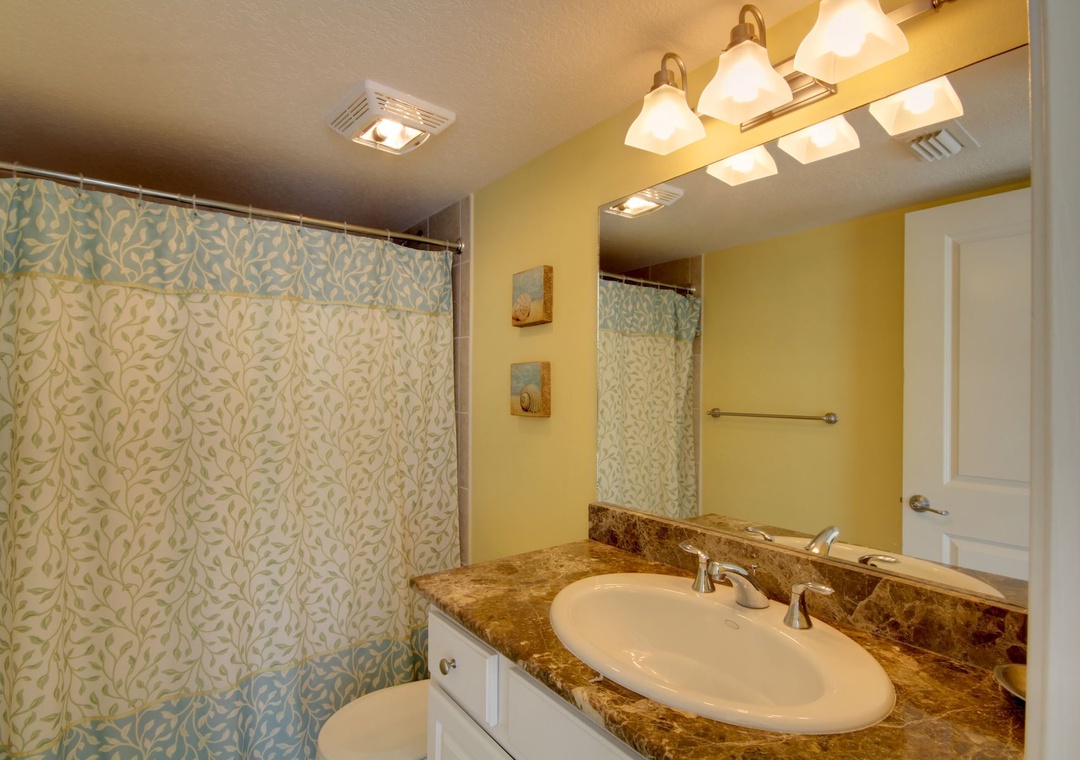 Perdido Towers 603 Master Bathroom