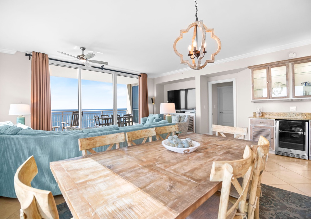 Indigo Unit 1701 - Dining