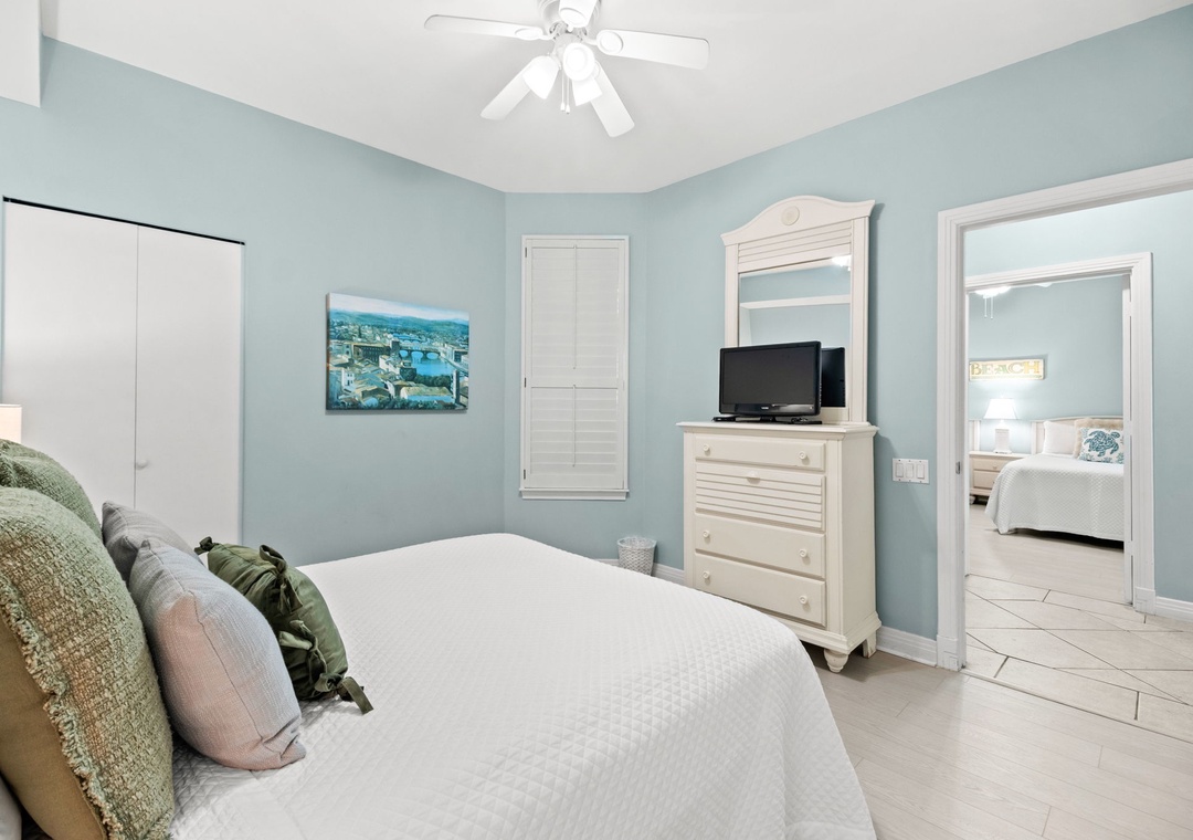 Beach Colony Tower 11C - 16