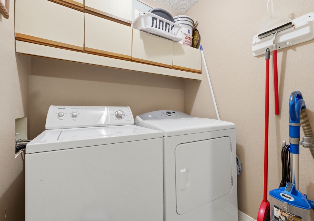 Ocean Breeze West 804- Laundry