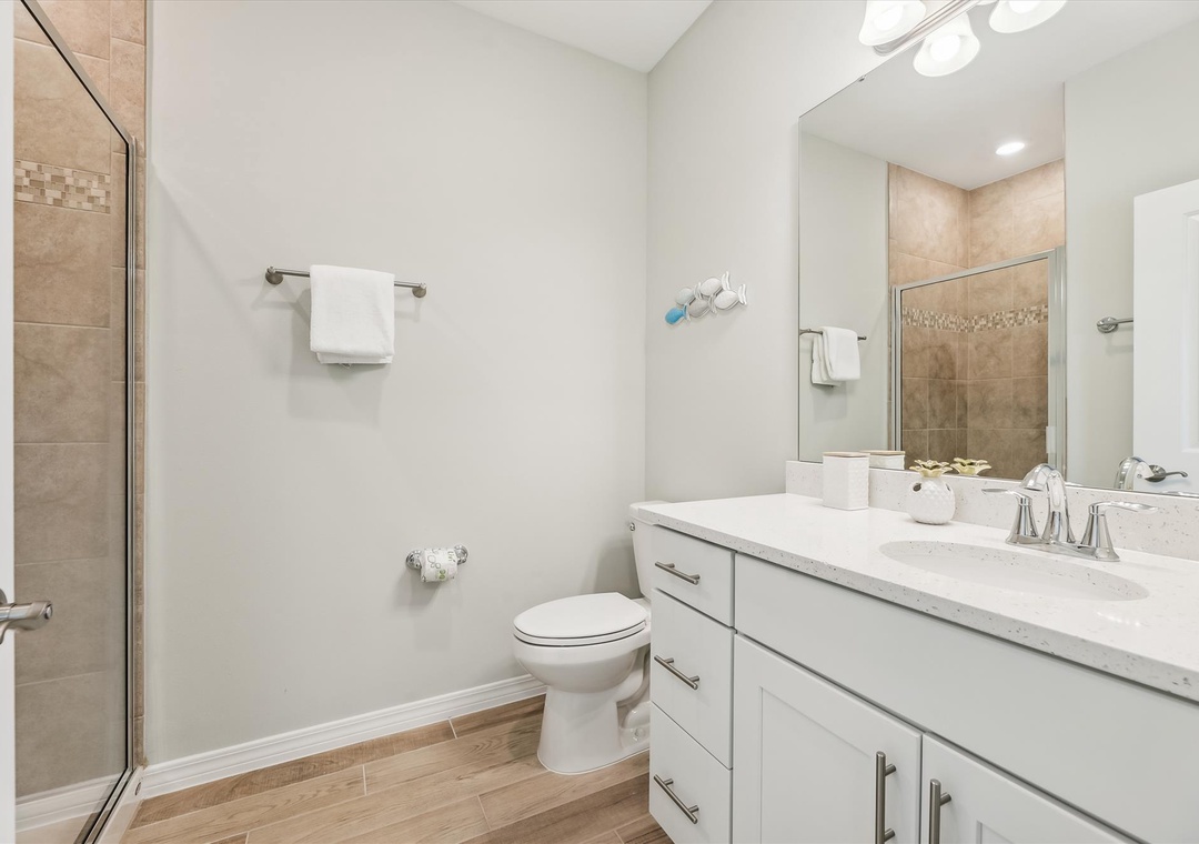 Stillwater Upper Level Bath 2