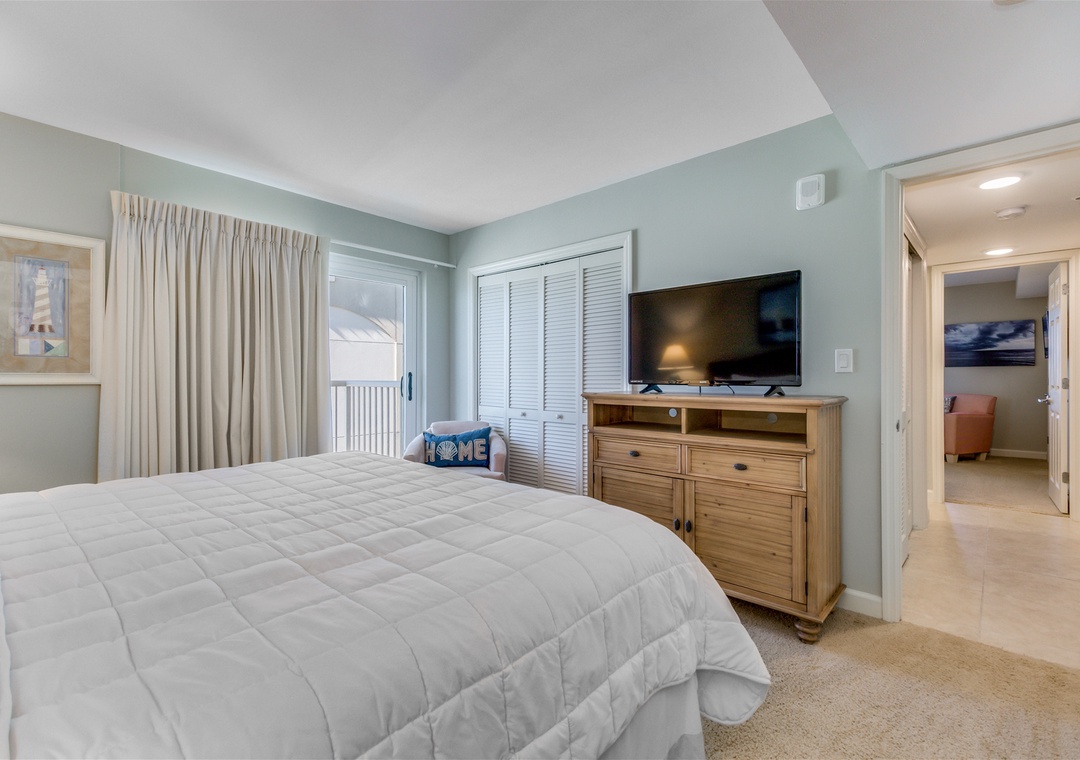 Sandy Key 718 Guest Bedroom #2 TV