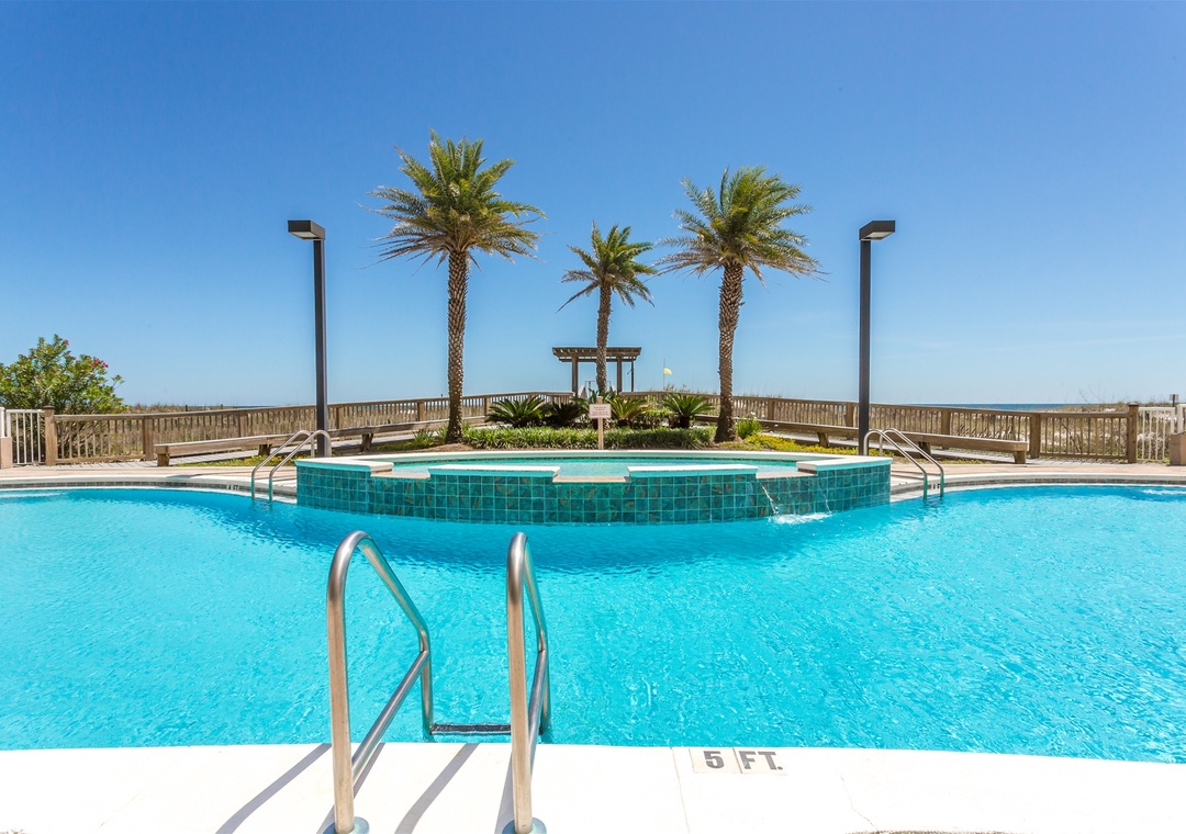 Spanish Key Beach Resort Hot Tub And Pool