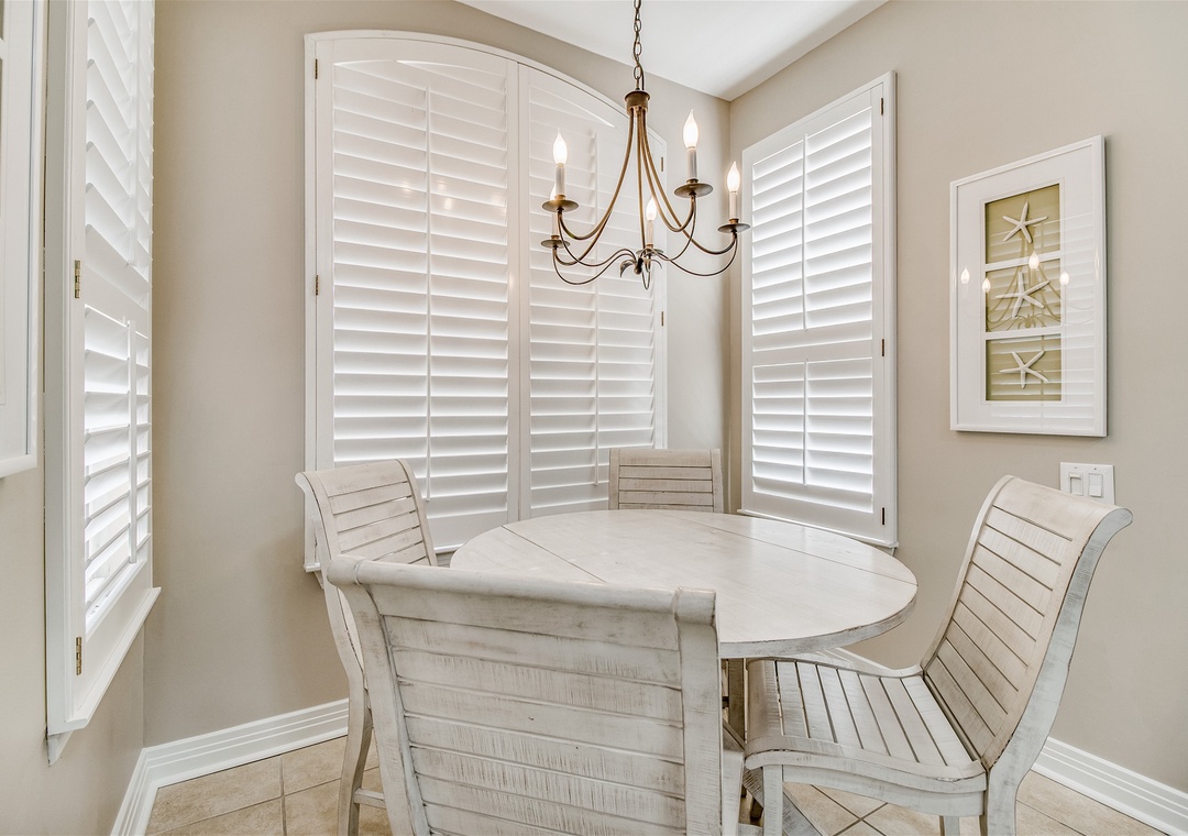 Beach Colony Tower 2A Dining Table Seating For Four