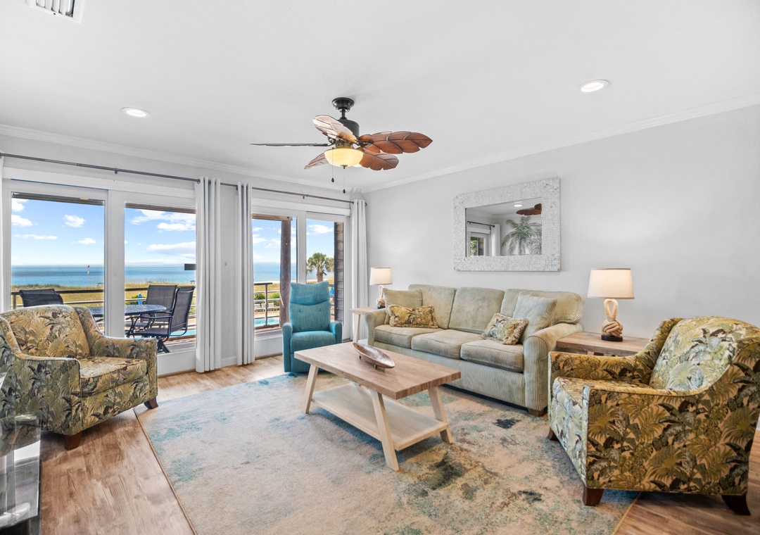 Needle Rush Point C26 - Living Area