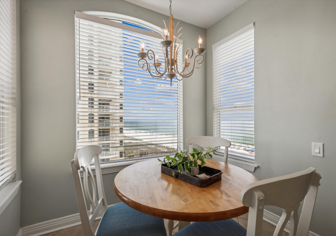 beachcolonywest6abreakfastarea18a0929