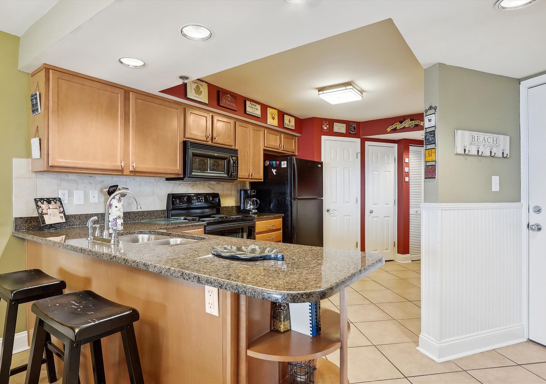 Perdido Sun 900 Kitchen Counter and Sink