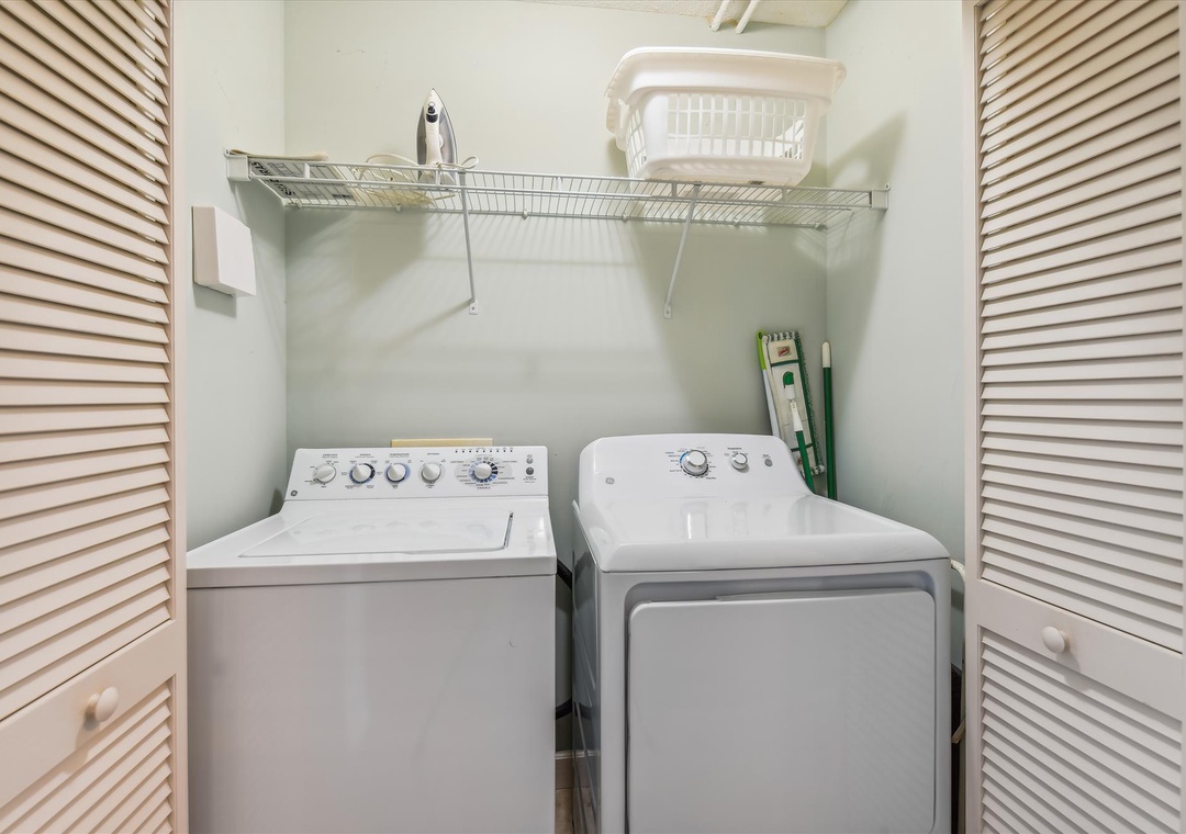 Sandy Key 817 In Unit Washer and Dryer