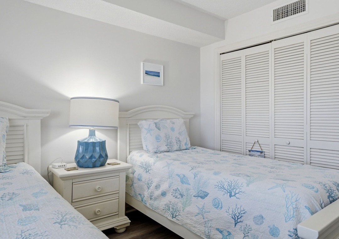 Sandy Key 537- Bedroom 2