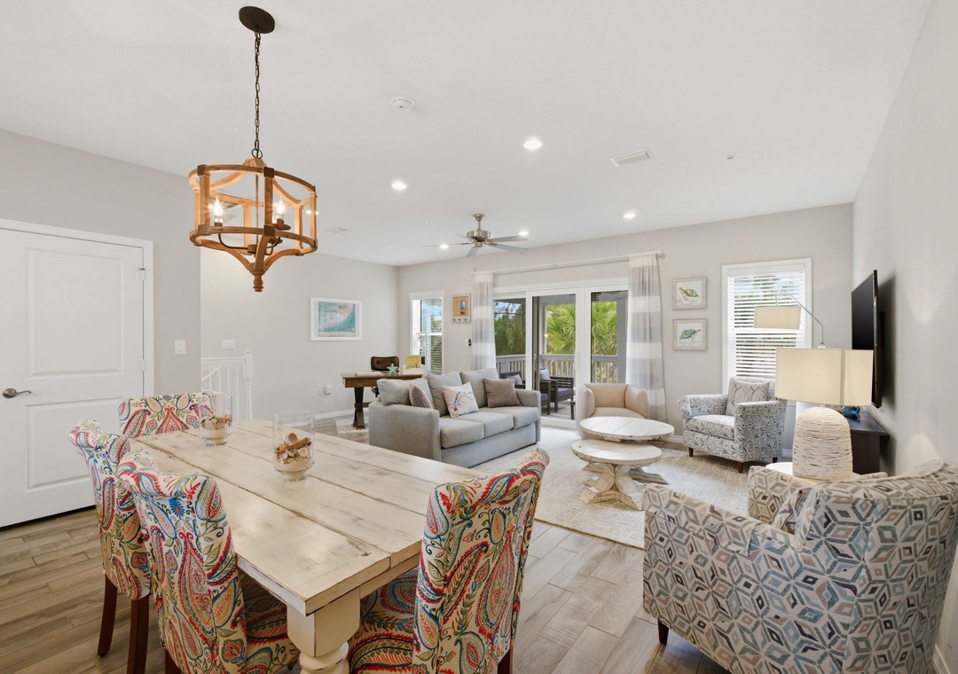 Lost Key Toes in the Sand Dining Room & Living Room to Balcony