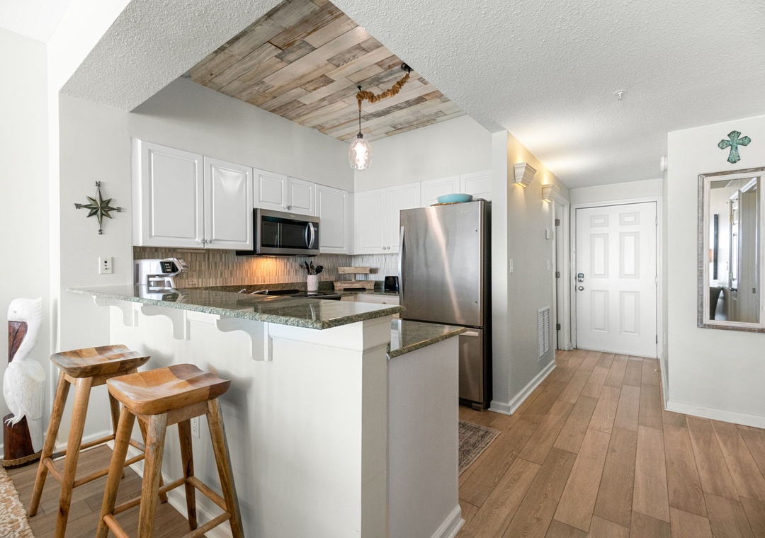 Windemere 706- Kitchen View