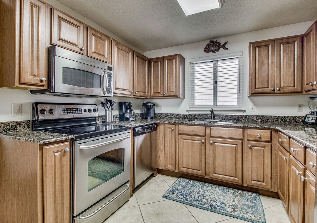 Sandy Key 536 Kitchen