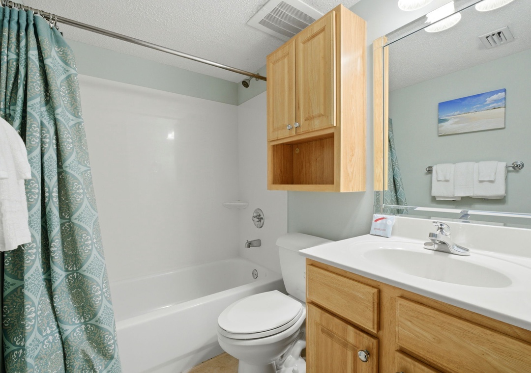 Sandy Key 817- Bathroom 2