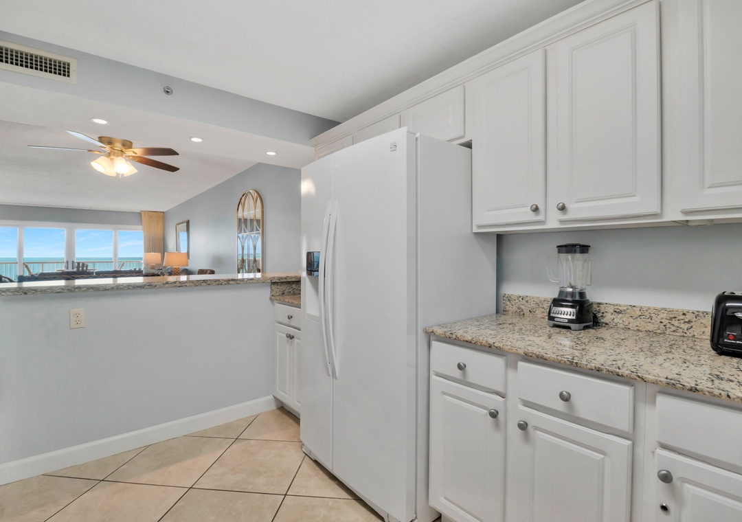 Sandy Key 217- Kitchen