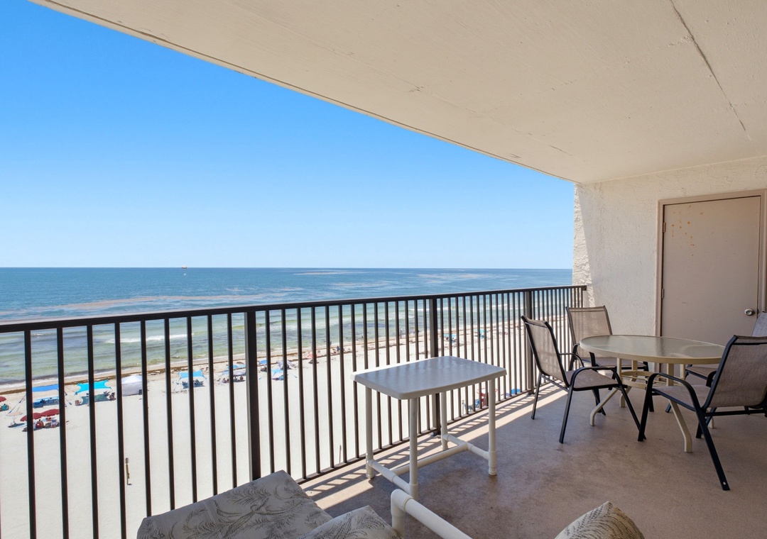 Ocean Breeze East 702