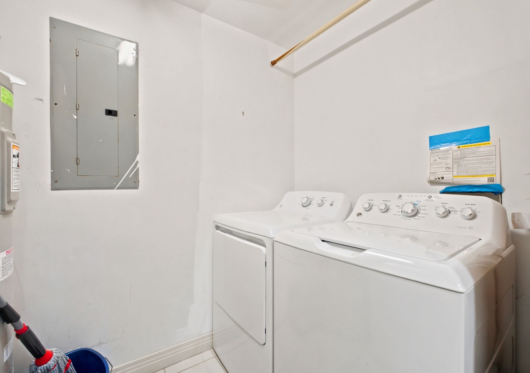Beach Colony W13A- Your laundry room features a full-size washer and dryer, making it easy to pack light and keep fresh during your stay.