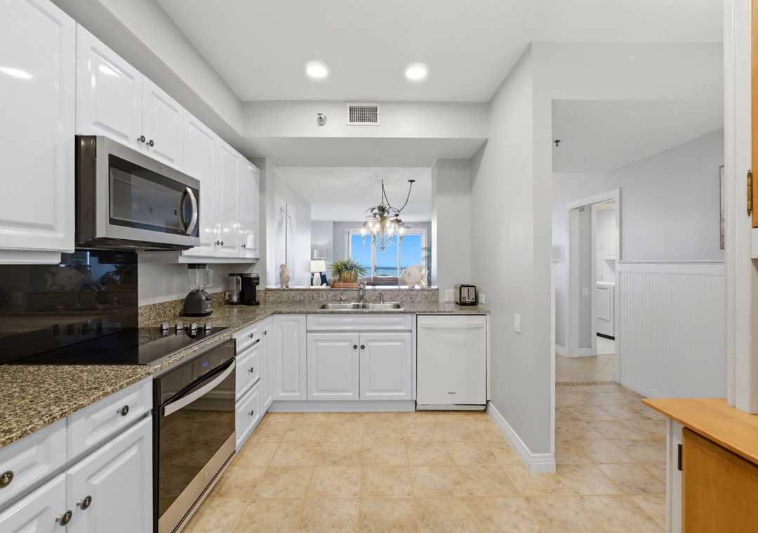 Beach Colony Tower PH3B (18B)- View from Kitchen to the Balcony