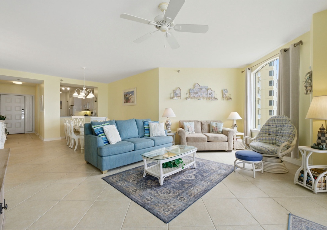 Beach Colony W6B- Living Room to the Dining Room