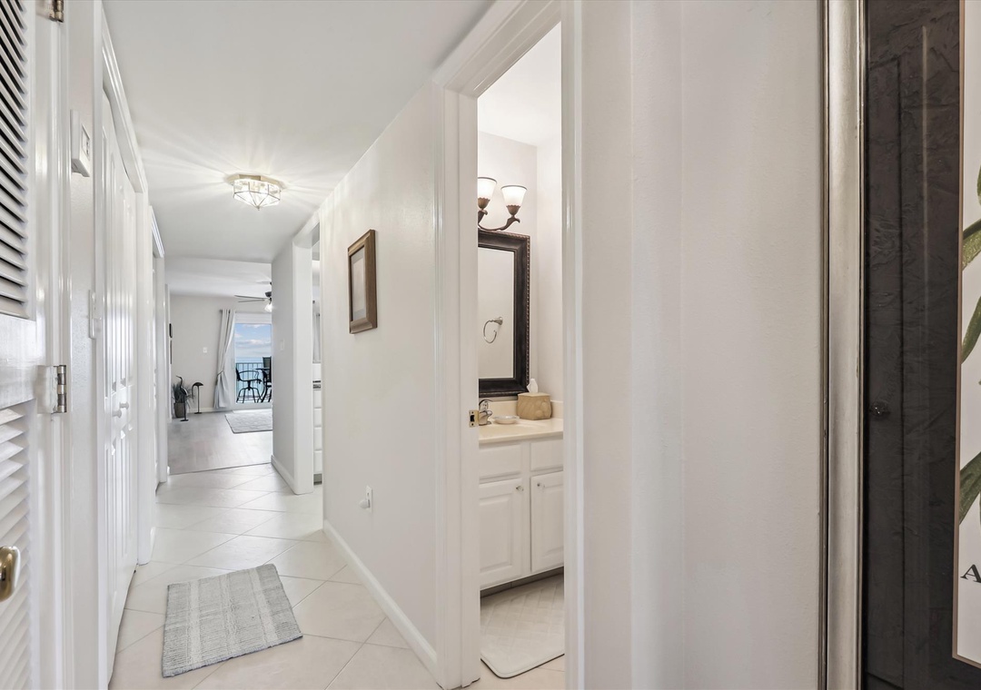 interior-entry-125747_001