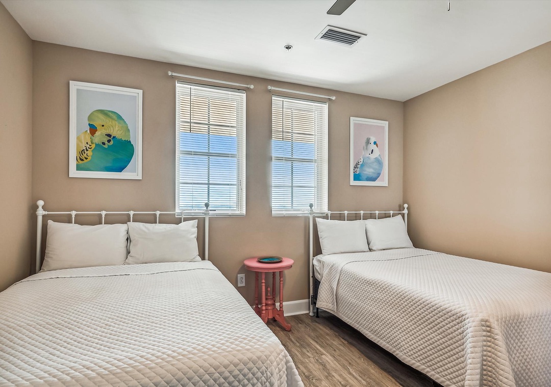 Sailmaker 1001 Guest Bedroom #5