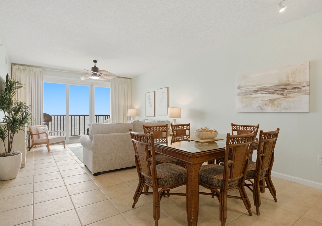 Windemere 906- Dining Room, Living Room & Balcony