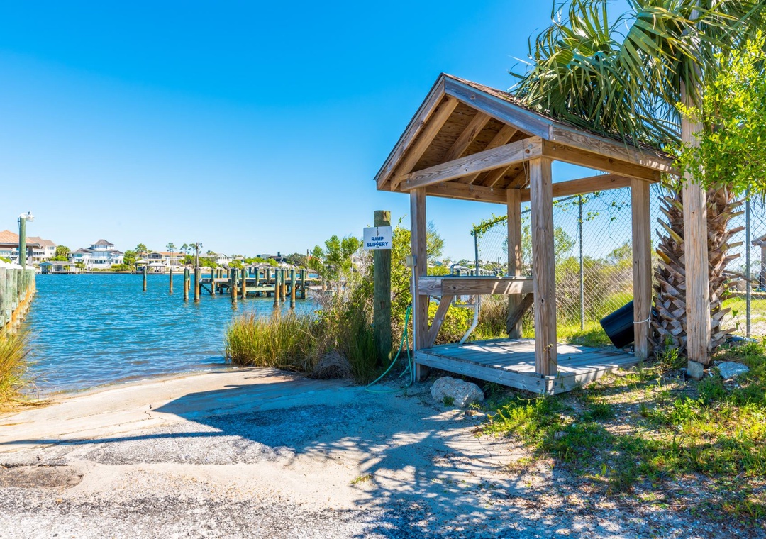 Perdido Towers Riverside Boat Ramp