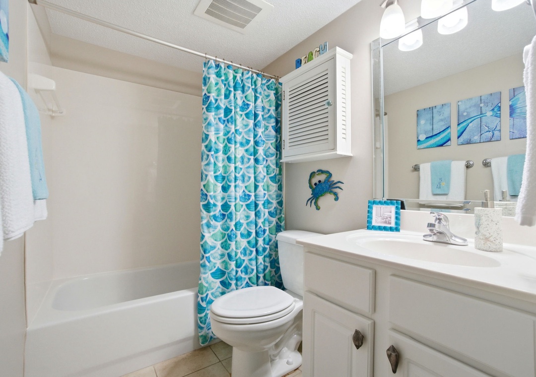 Sandy Key 821- Bathroom 2