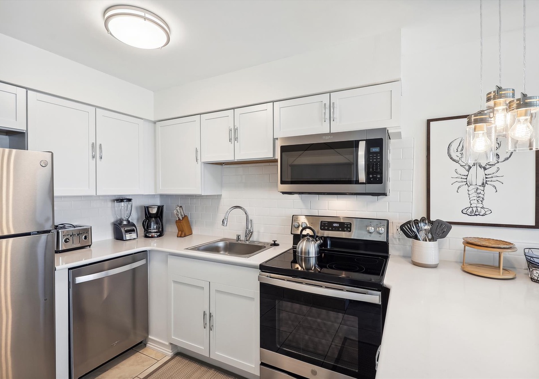 Perdido Skye 25 Kitchen