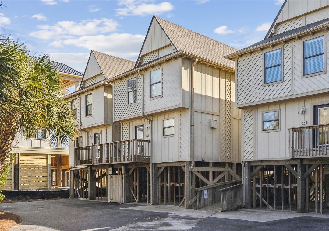 amenity-molokai villas front elevation-126171_002