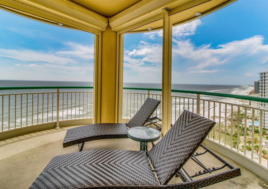 Beach Colony West PH1C (16C)