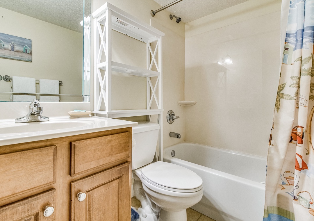 Sandy Key 334 Guest Bathroom #2