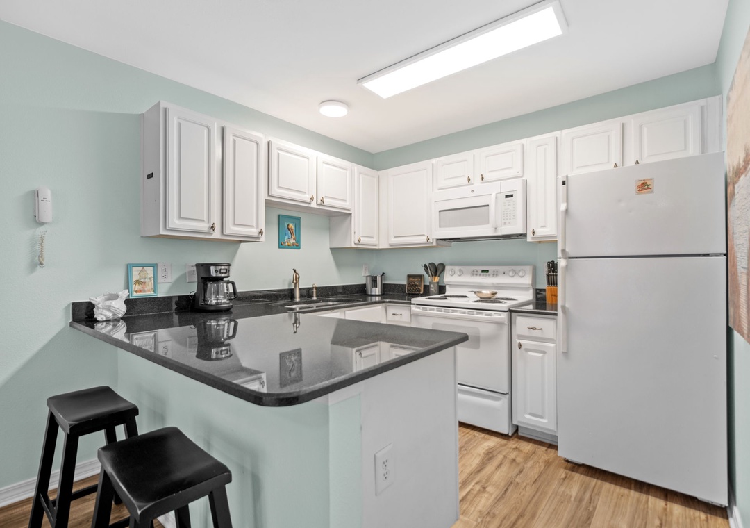 Grand Caribbean Unit 107E - Kitchen