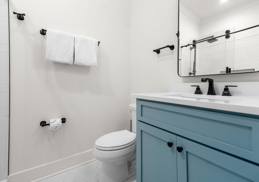 Vivianna #11- Second Floor - Bathroom 3