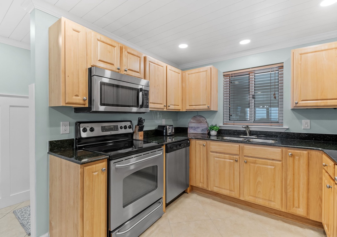 Sandy-Key-Unit-818-7